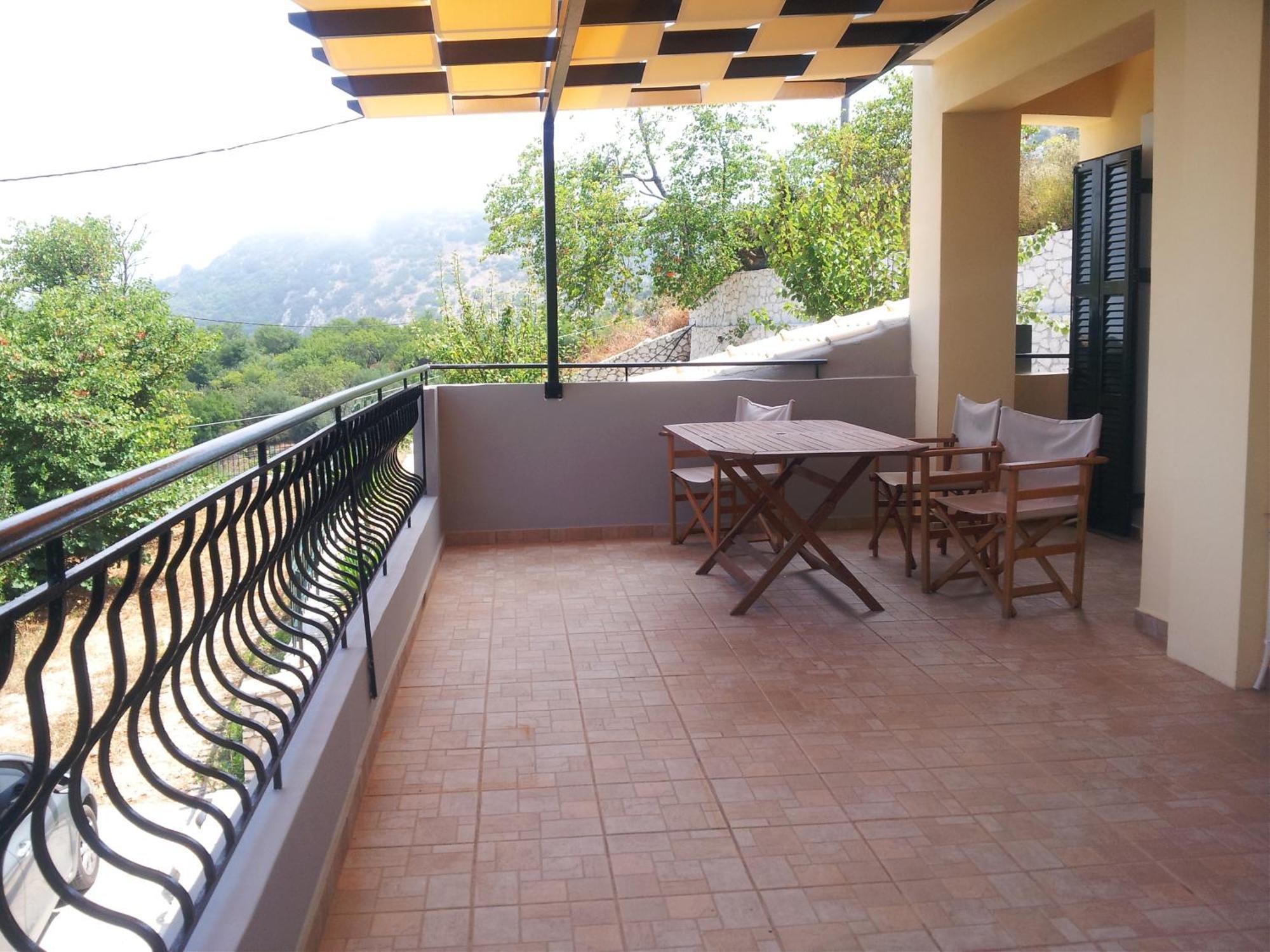 Natura Villas Drymon Room photo