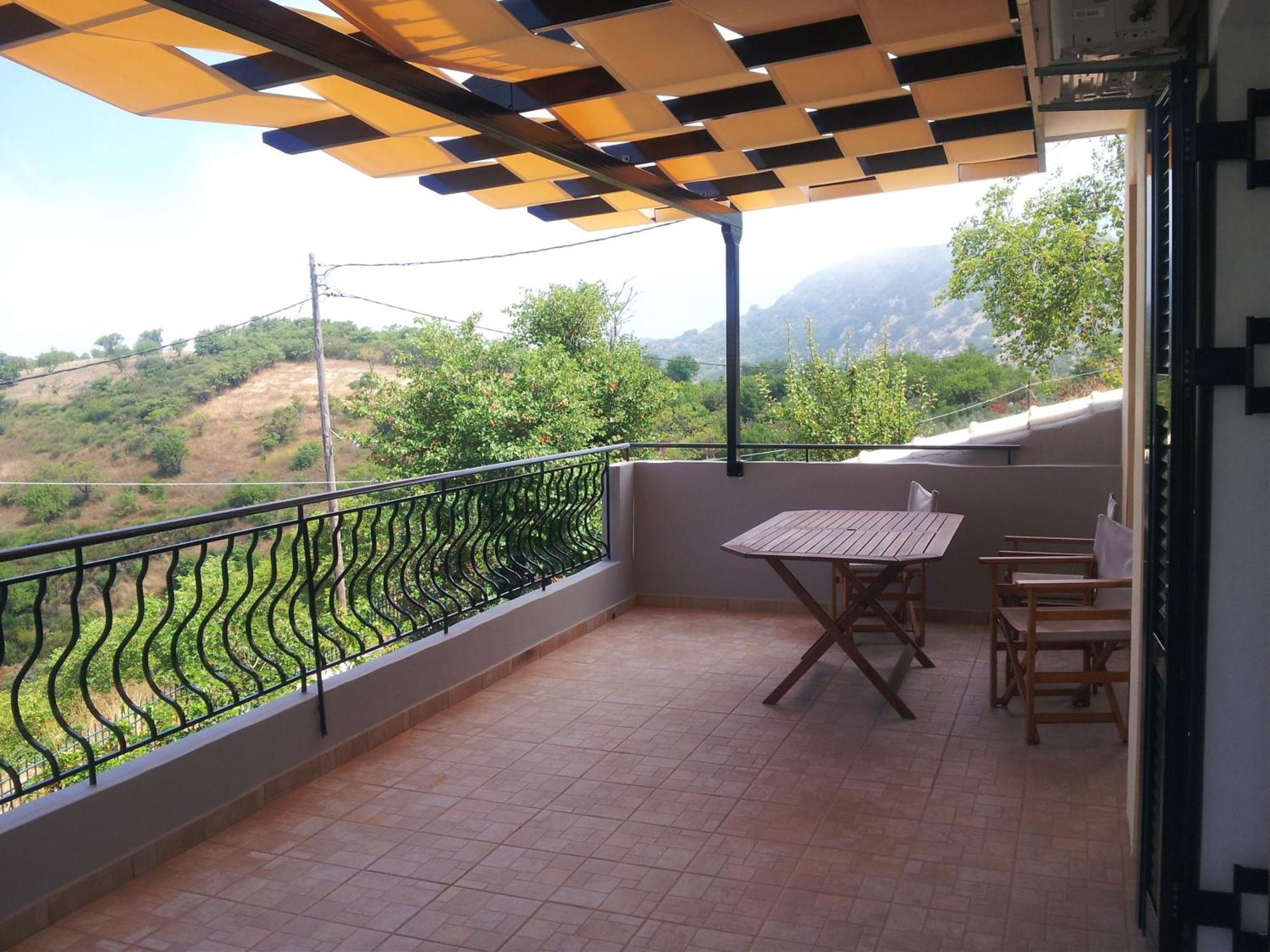 Natura Villas Drymon Room photo
